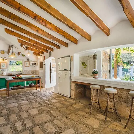 Holiday home Rota De Morell Pollenca